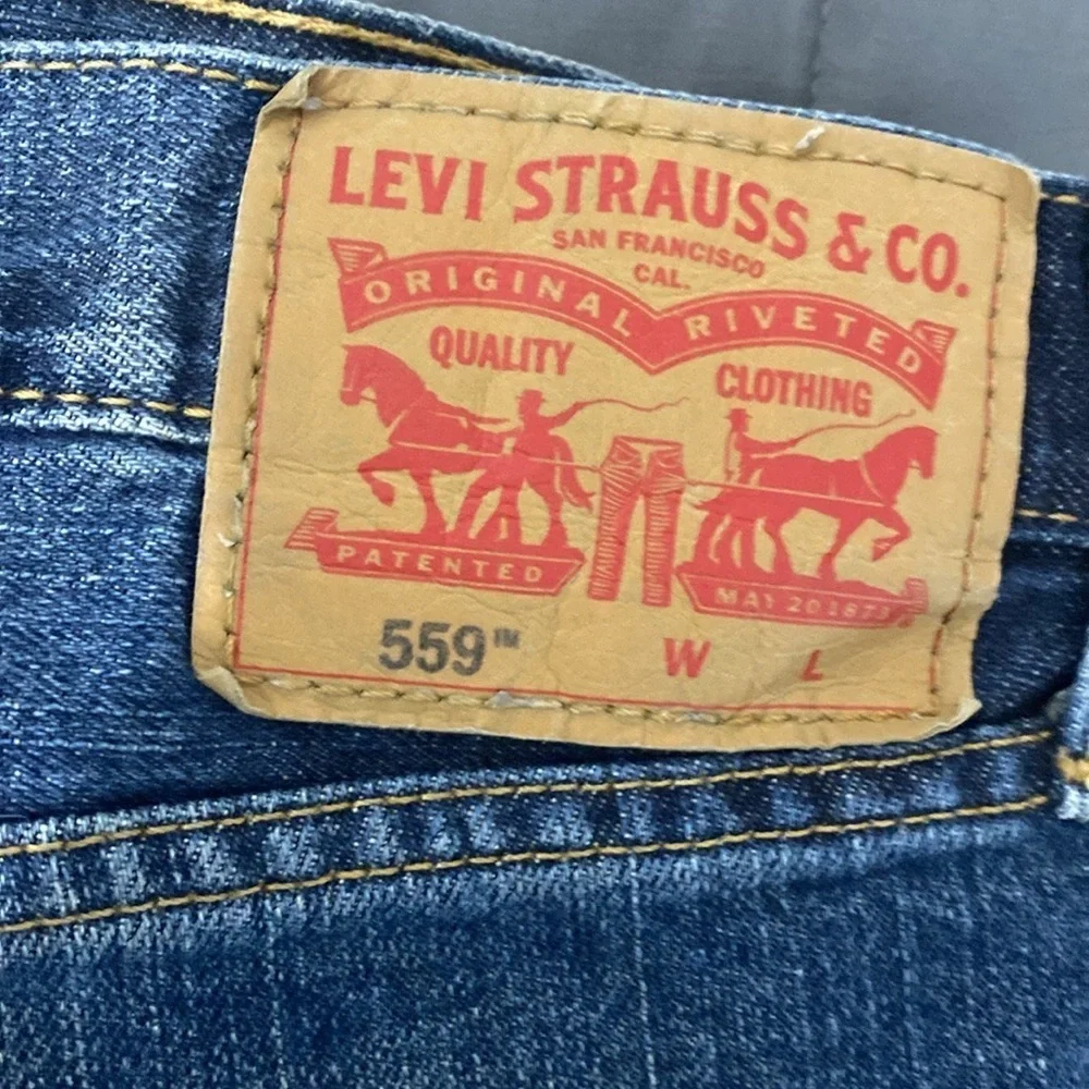 Levi’s 559 jeans. Size 44x30